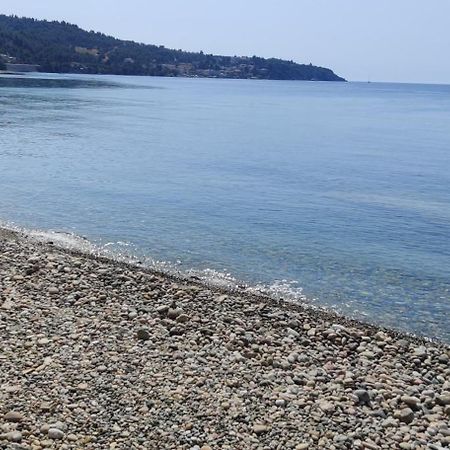 Sea Esta Holiday Home Nea Skioni Ngoại thất bức ảnh