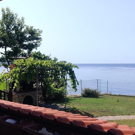 Sea Esta Holiday Home Nea Skioni Ngoại thất bức ảnh